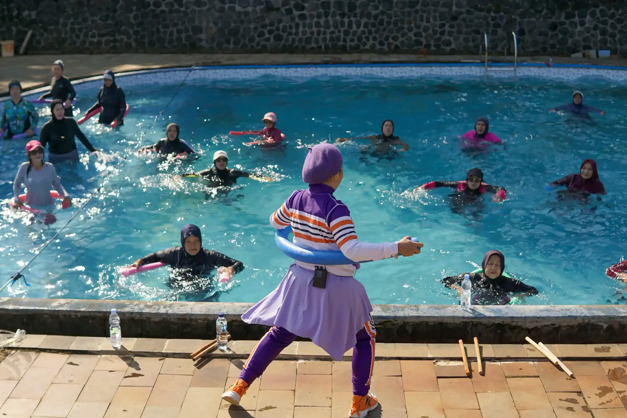 Aquatic Therapy Exercises for Seniors: Safe, Effective Water Workouts for Joint Pain and Mobility
