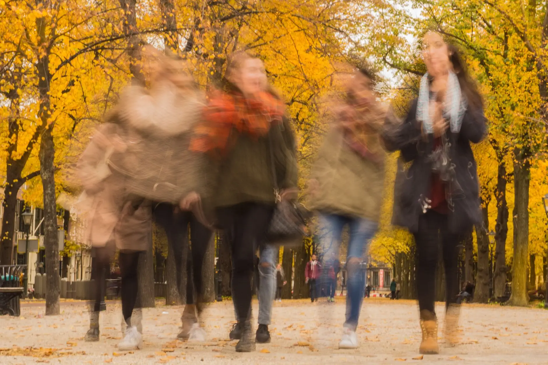 What Causes Dizziness While Walking?