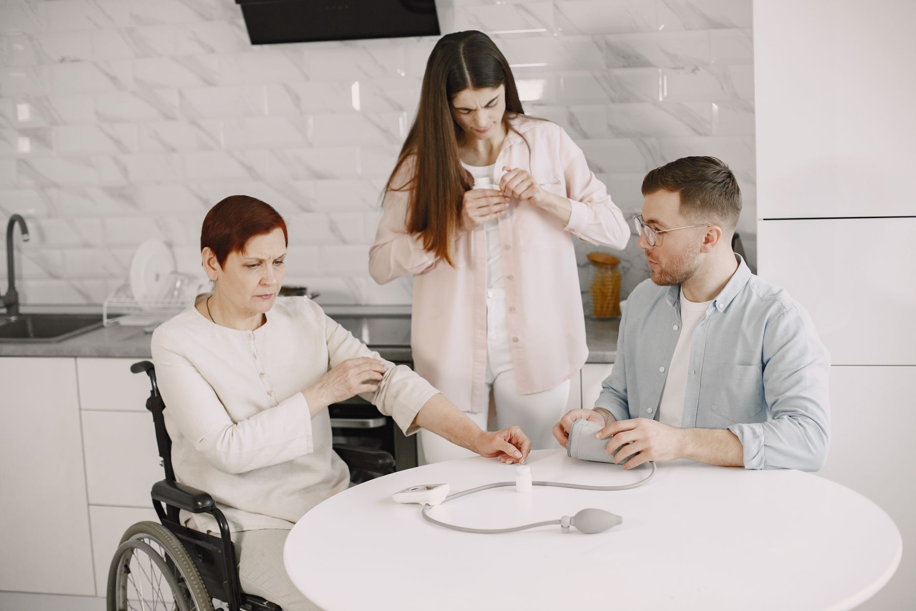 Best Medical Alert Systems for Seniors Living Alone