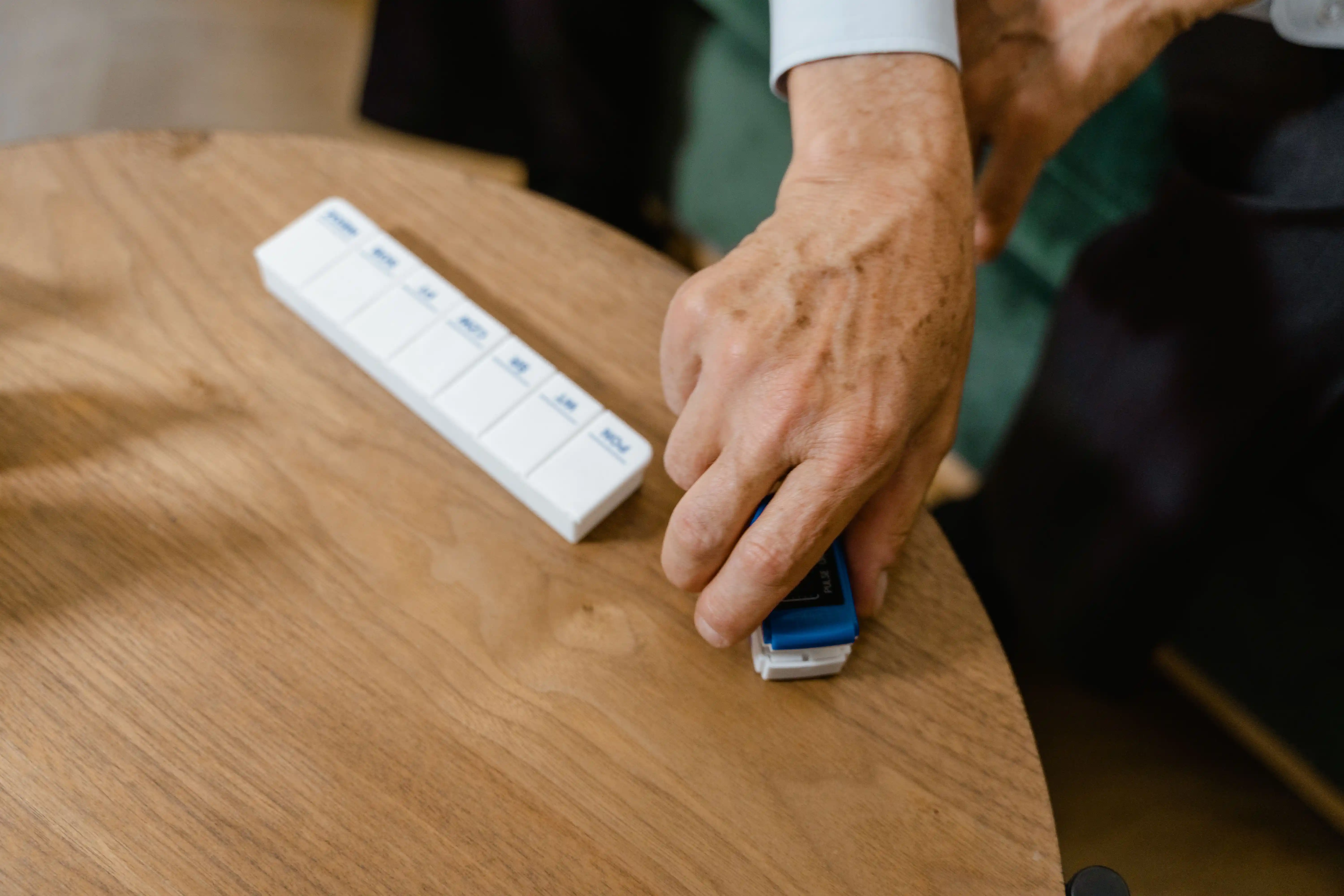 Best Medical Equipment for Seniors (2026): Complete Guide to Health Monitors & Safety Devices - health article image