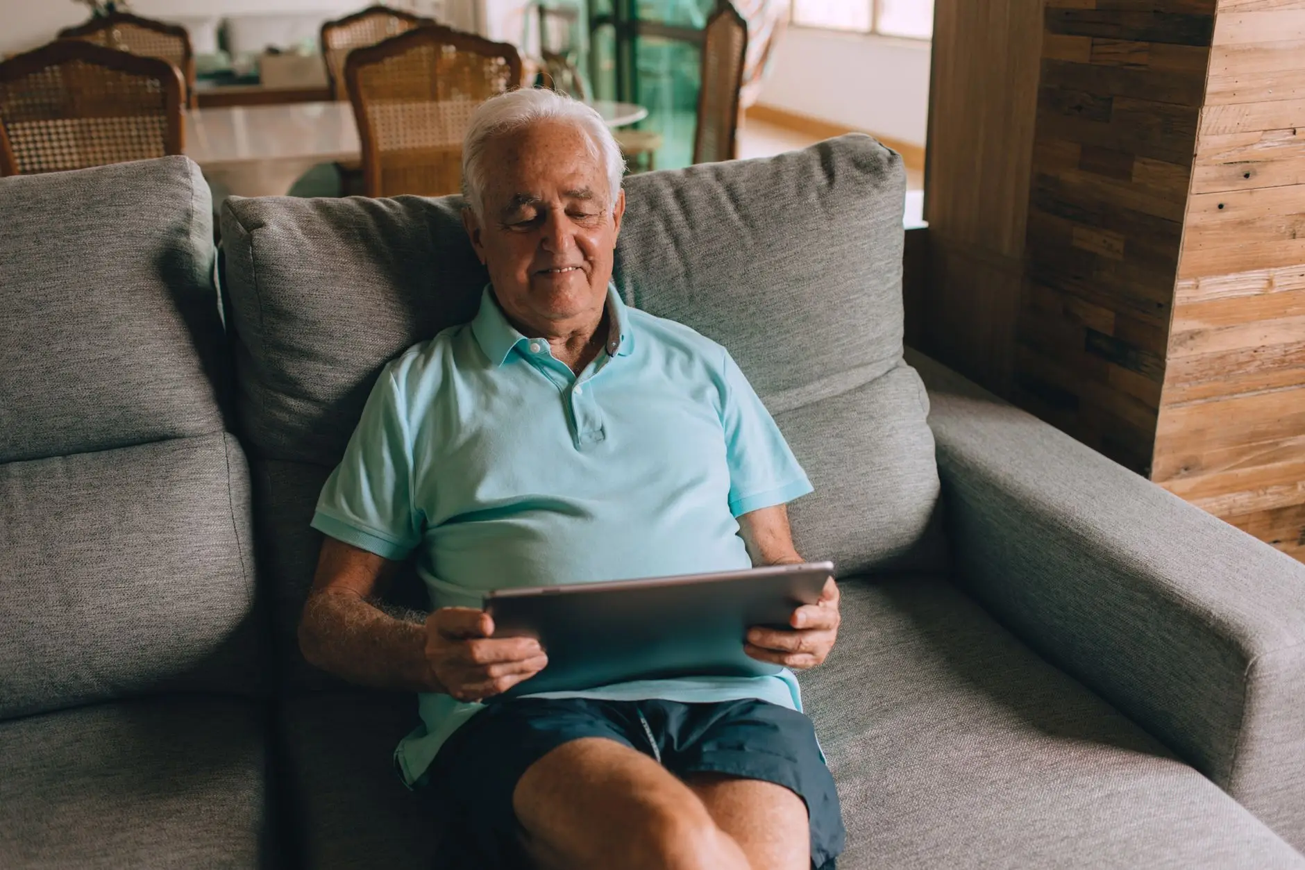 When Should an Older Adult Stop Living Alone?