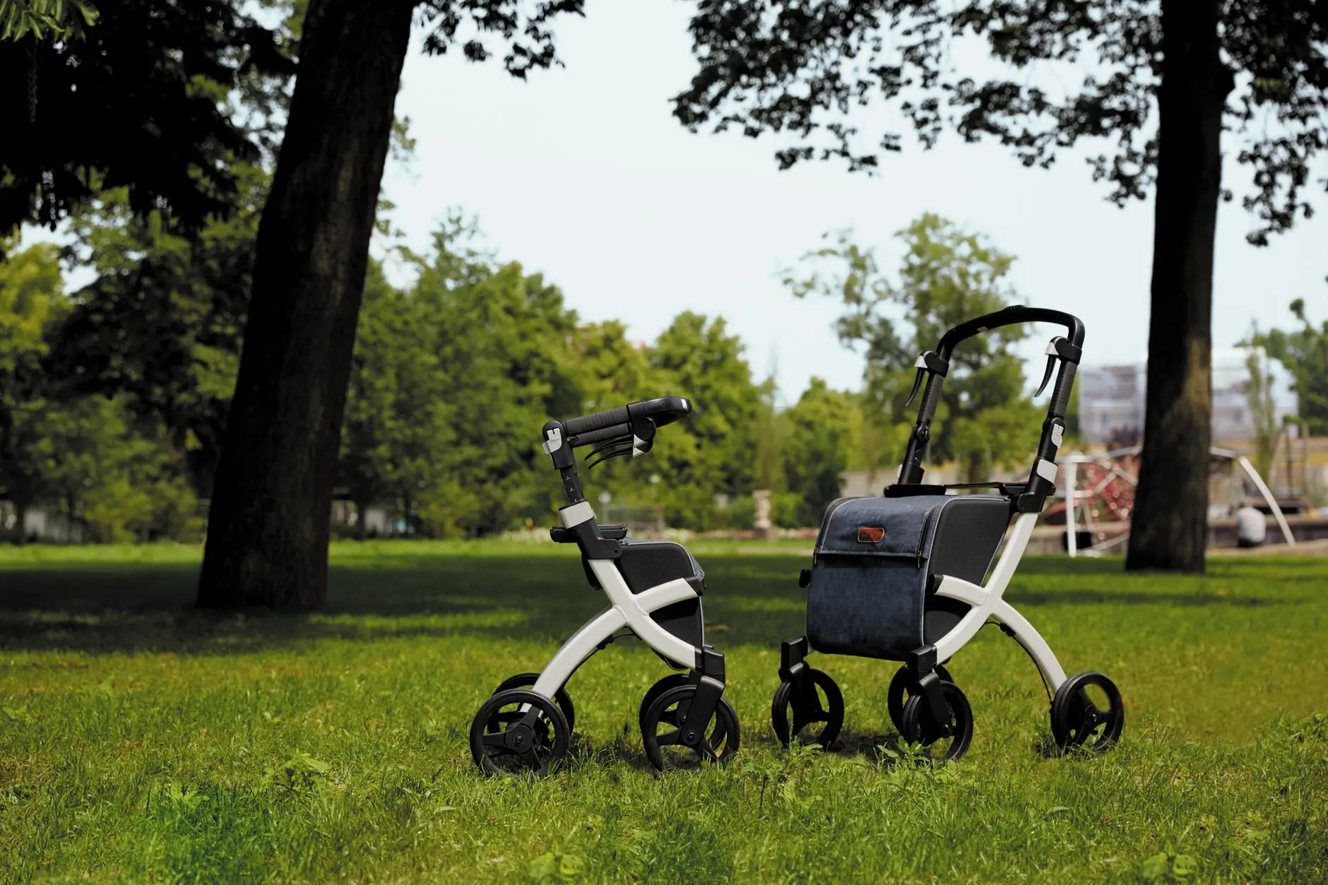 Best Rollators for Outdoor Walking